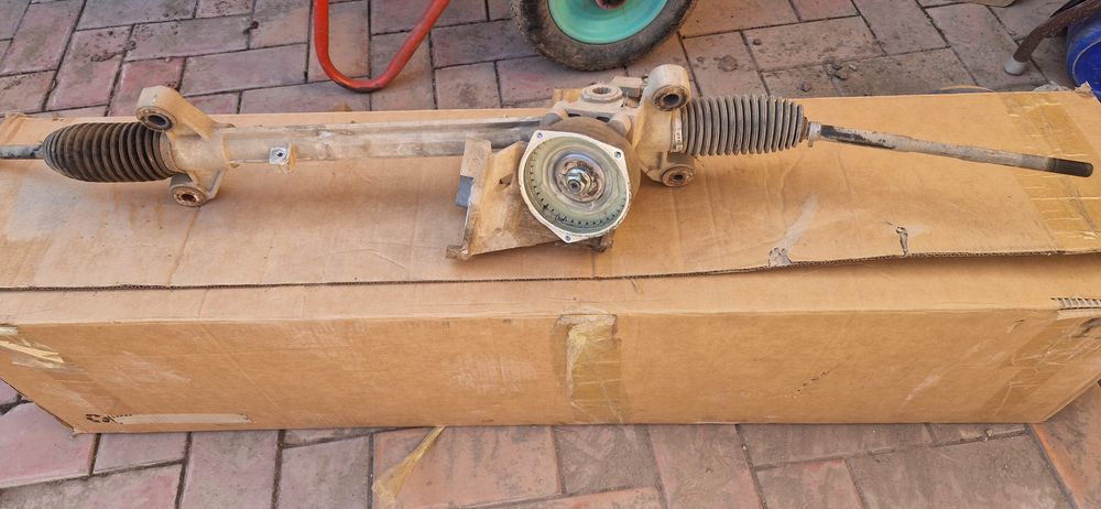 Рулевая рейка от subaru outlander 2015