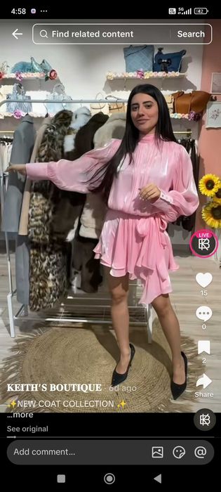 Розова нежна сатенена рокля