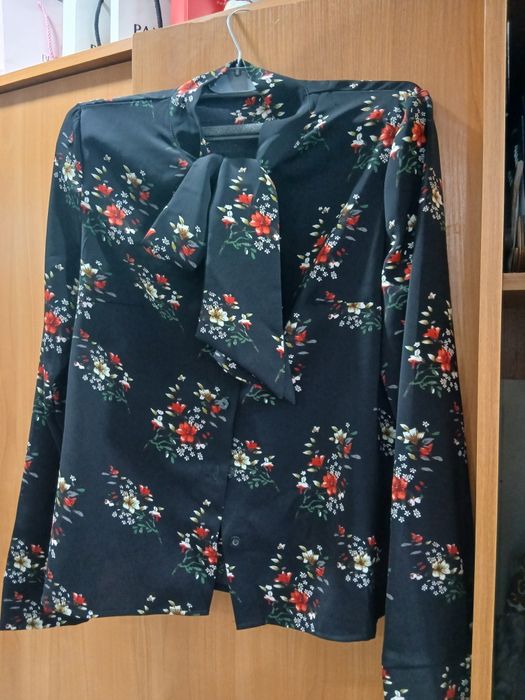 Блузка , платья вечерные