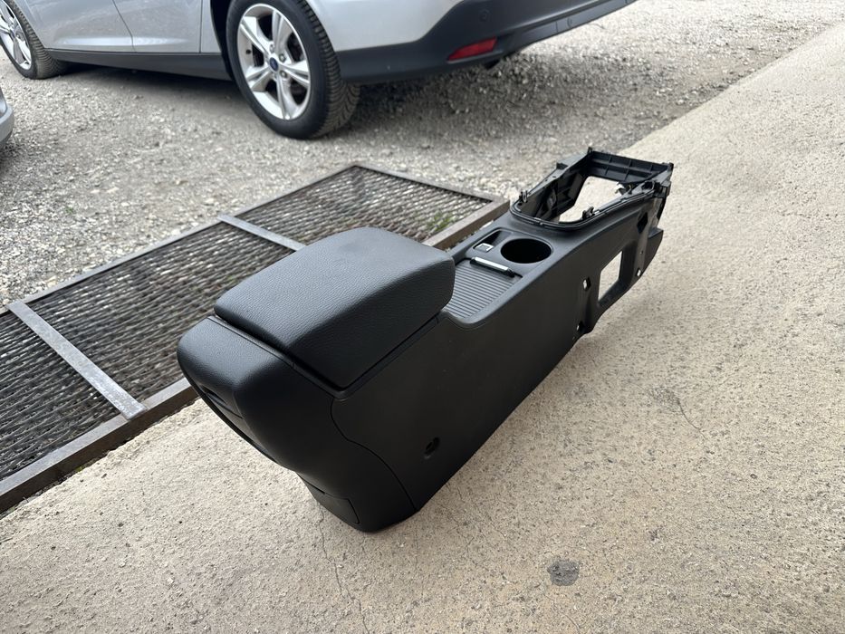 Централна конзола със подлакътник за Опел Астра J