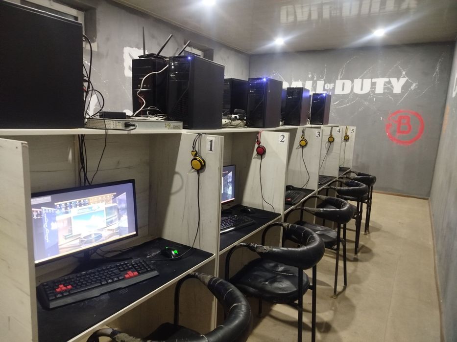 Kampyuter sotilari kamplekt 11ta admin bilan