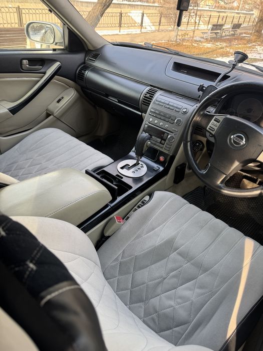 Продам Nissan Skyline