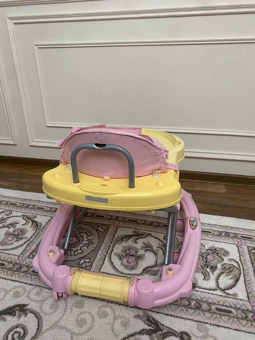 Детский ходунок.