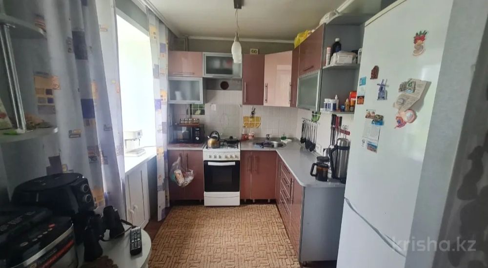 Продам 3 х ком. на Славского