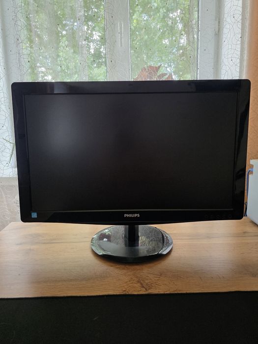 Монитор Samsung Philips