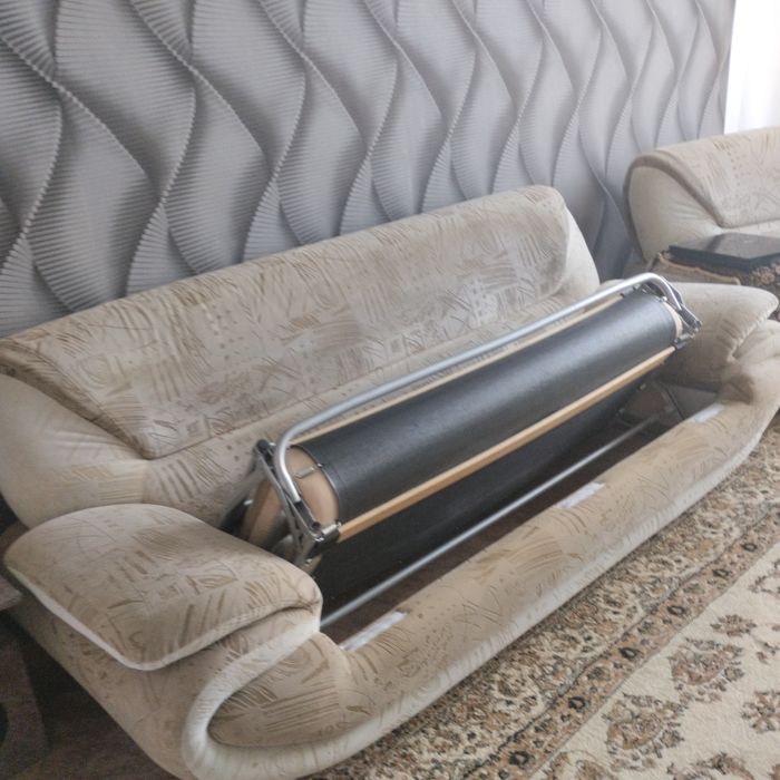 Продам диван и кресло