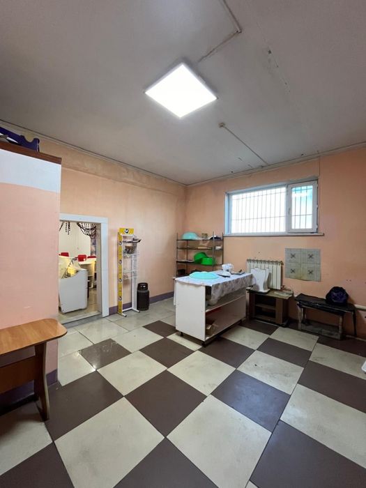 Сдам в аренду магазины