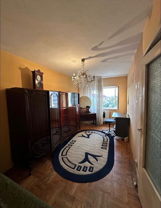 Apartament de vanzare in Sibiu - 3 camere si balcon - Vasile Aaron