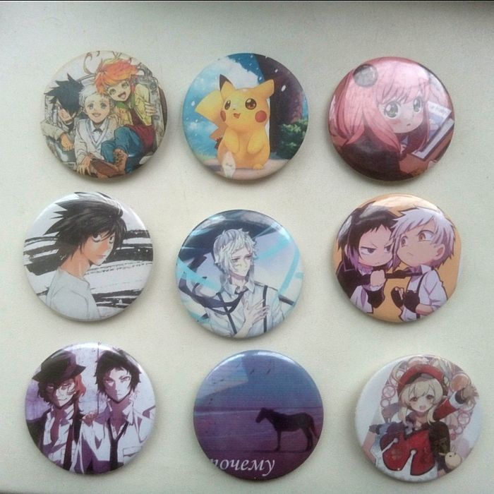 значки аниме б/у