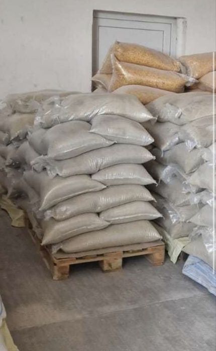 Șrot Soia 48% Proteină – 3,50 RON/kg | Saci 40 kg | Stoc Disponibil