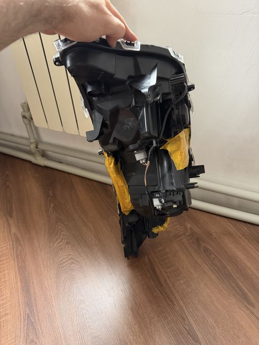 Фара рав 4 2020 г