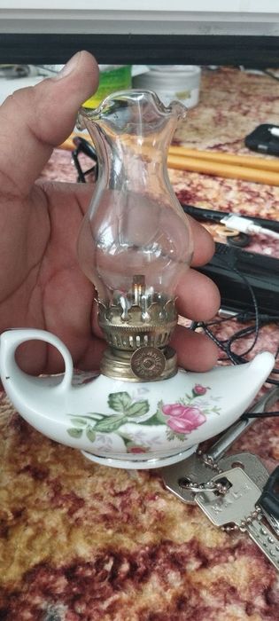 Керосиновые лампы и керогазки