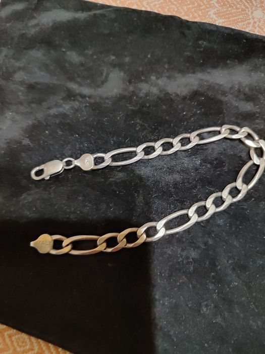 Продаю серебряный браслет