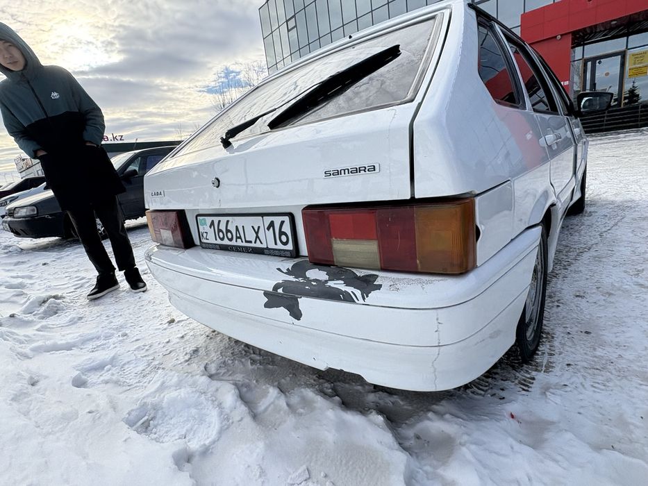 Бампер краска слетела 2114.