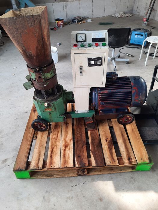 Машина за пелети Пелет преса