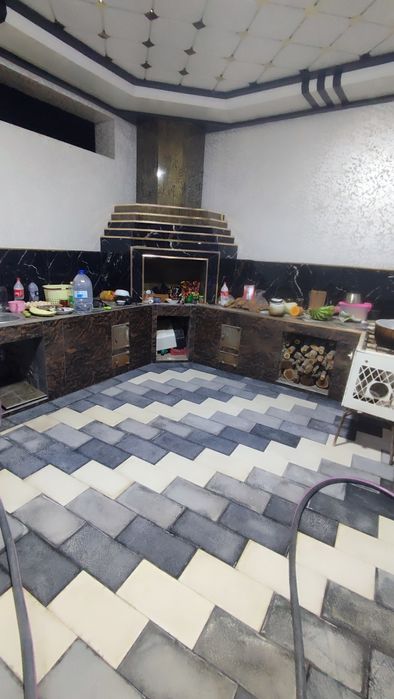 Oq toshda yangi qurilgan dacha arzon va tez sotiladi