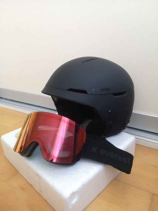 Cască noua  Ski snowboard Everest Mips cu ochelari