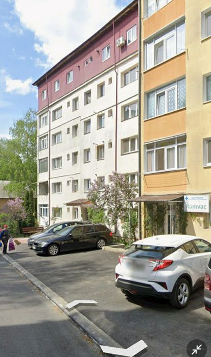 Vand/schimb apartament 2 camere semidecomandat