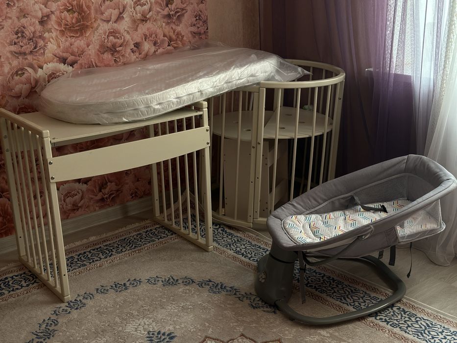 Кровать детское и электрошезлонг