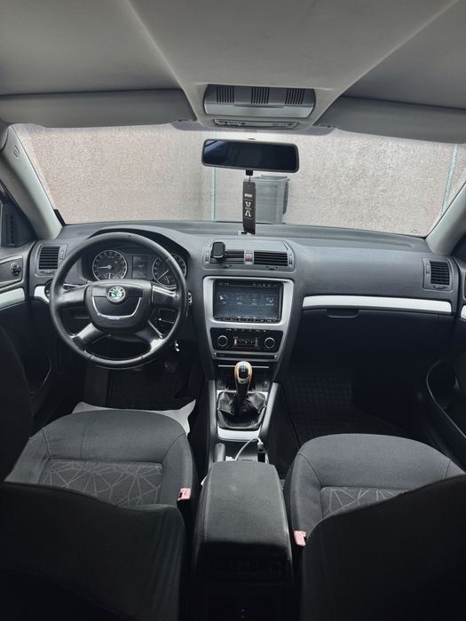Skoda Octavia 2 Facelift Lumuzina 1.6 TDI
