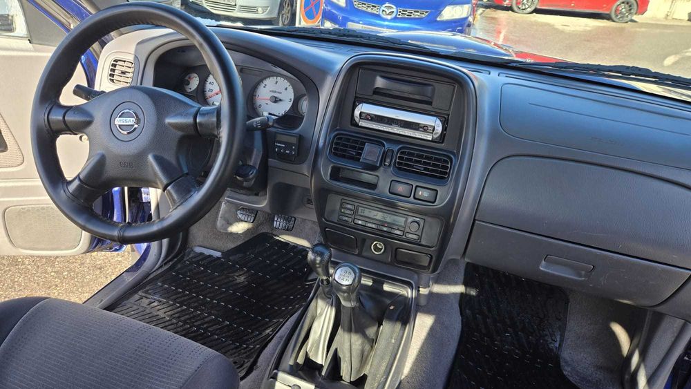 Nissan Navara D22