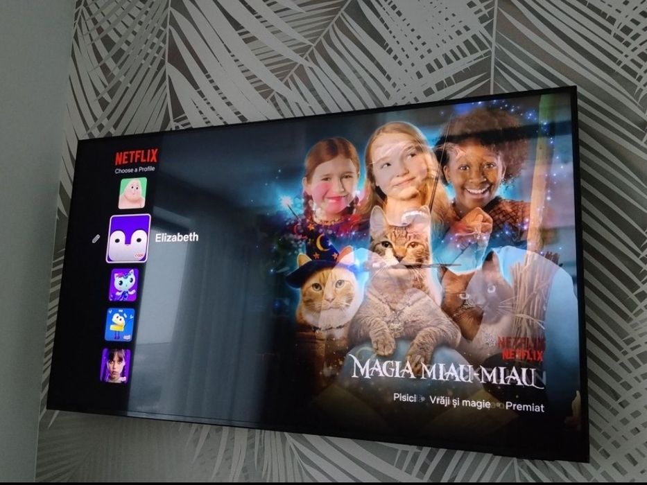 Televizor nou SAMSUNG 138 cm 55" 55 inchi Smart 4K Ultra HD