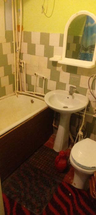 Qarshi sh. Kvartira sotiladi 1 honali 4 etaj