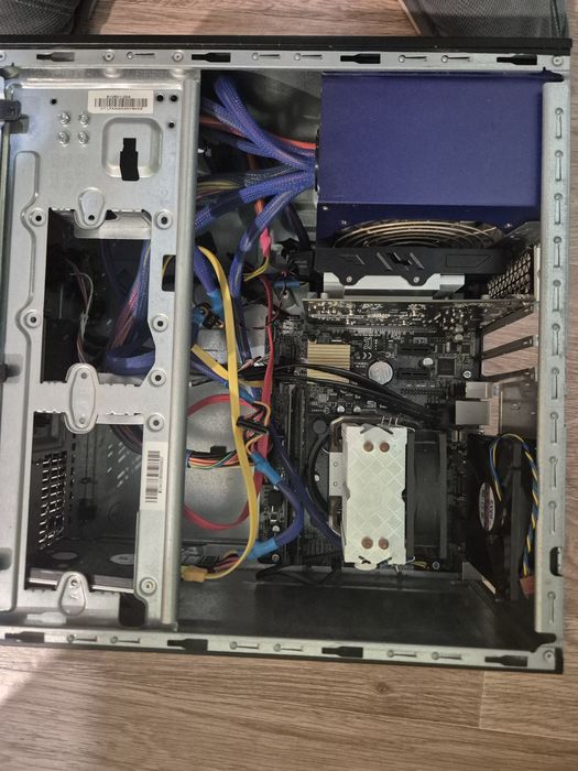 Компьютер  i3 6100