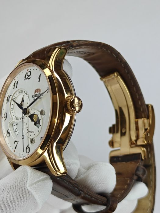 Orient Sun & Moon Version 3 (RA-AK0007S) — Сапфир, Механика