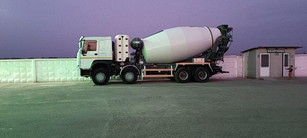 Автобетонносместитель