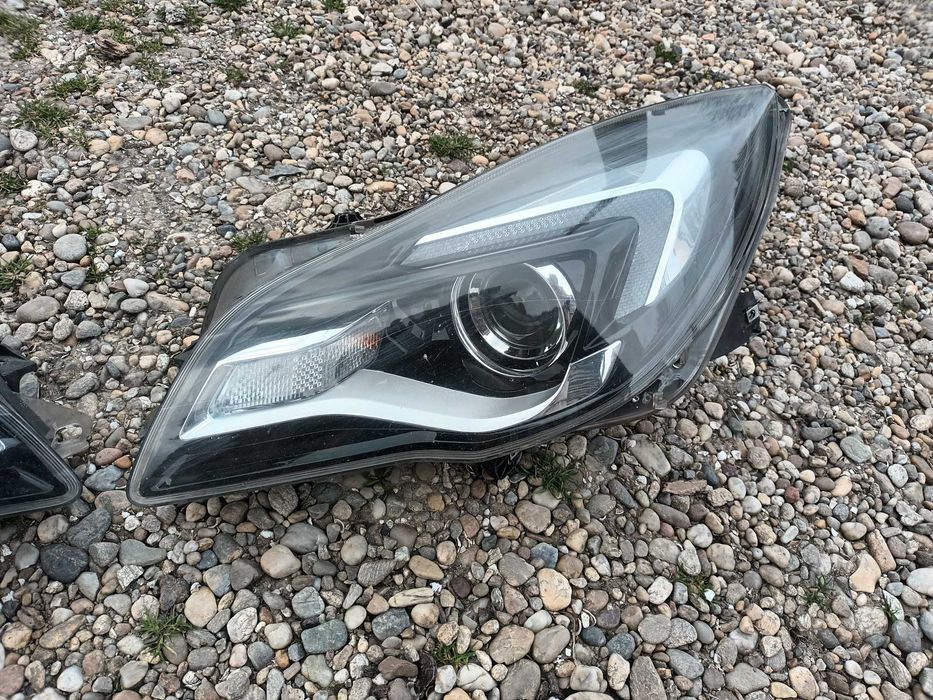 ляв и десен фар за опел инсигния A 13-17 инсигниа OPEL INSIGNIA A