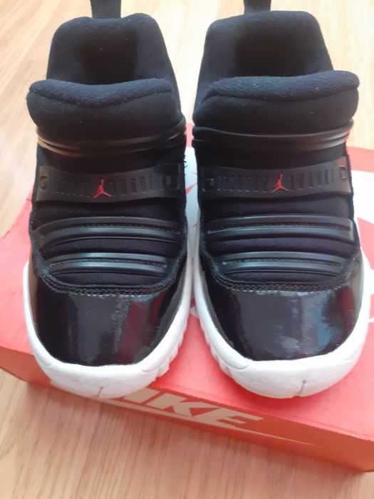Jordan 11 Retro Little Flex, slip-on, mărime 26