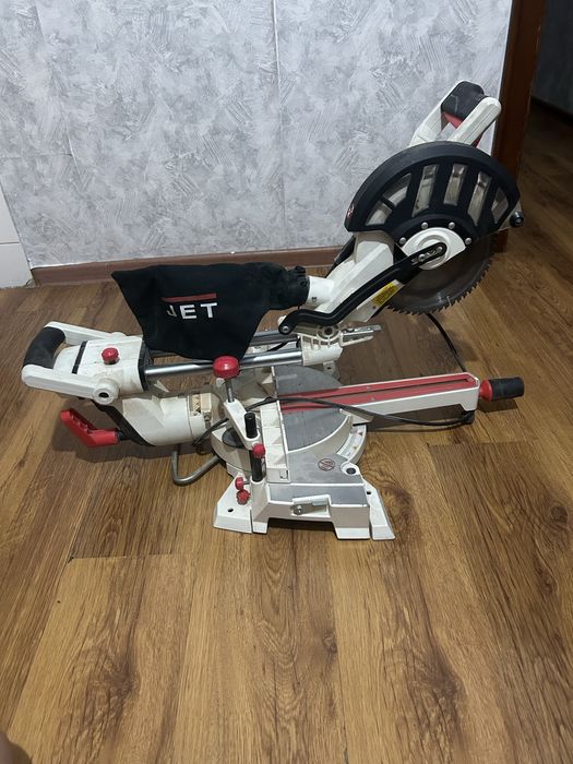 Торцевая пила углорез