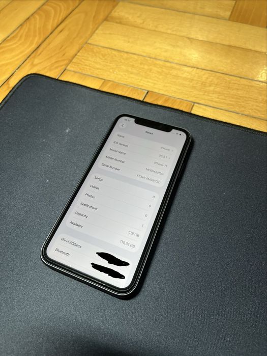iPhone 11 128gb Space Black, пълен комплект