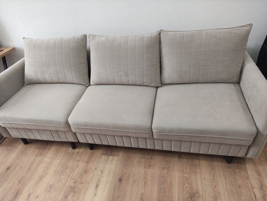 Диван  2.5  метра