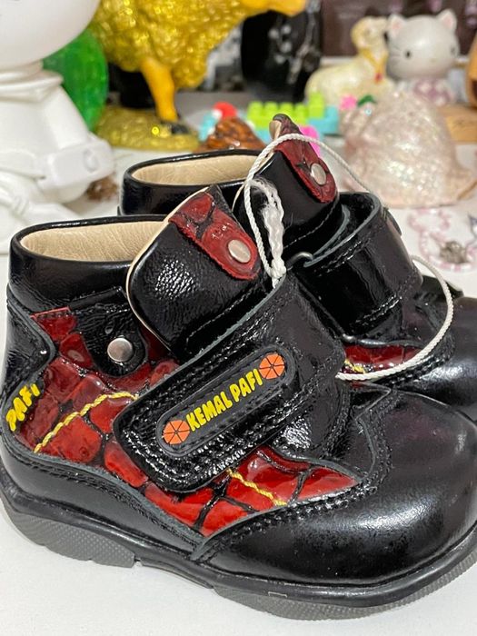 Ботинки для самых маленьких