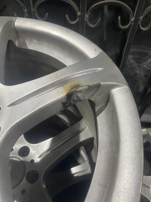 Продам титанрвые диски