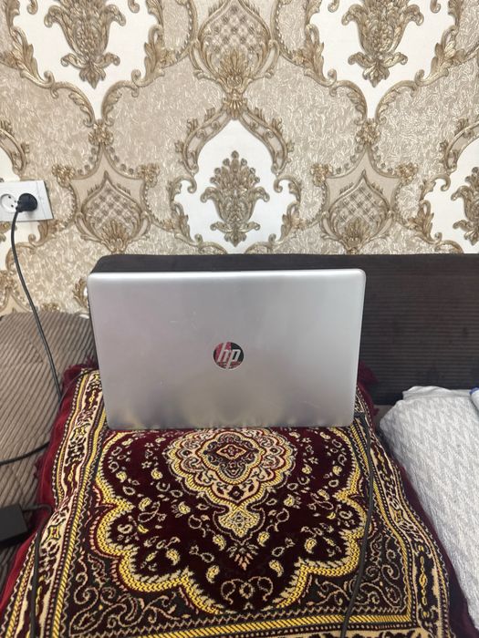 Продам ноутбук hp