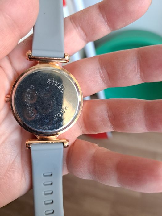 Нови дамски часовници