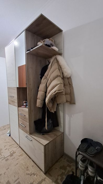 Шкаф для прихожей
