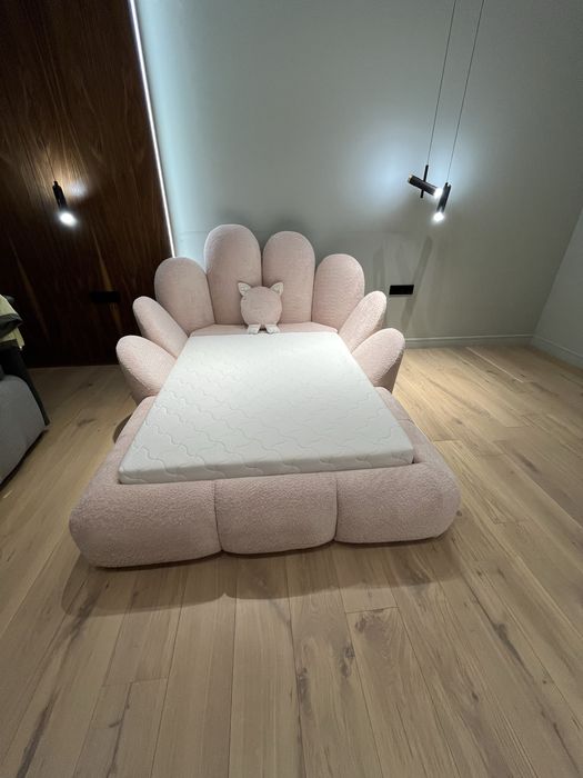 Изготовление кровати диваны очень качественно и в срок