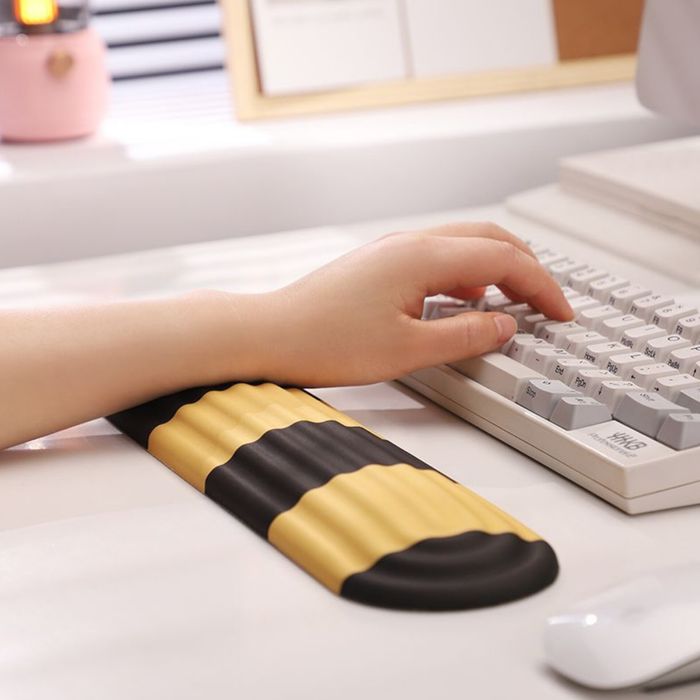 Коврик для мыши и подставка для запястья