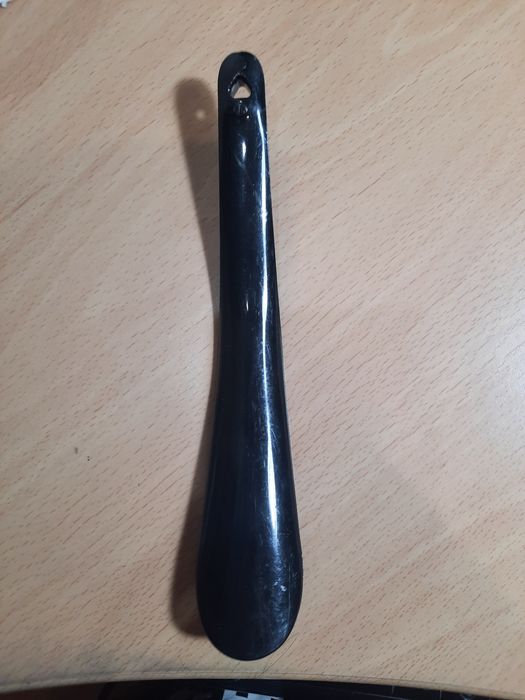 Продается ложка для обуви