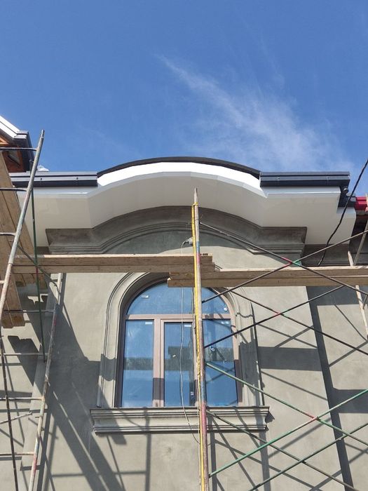 Alyukobond o‘rnatish.   Монтаж Алюкобонда.