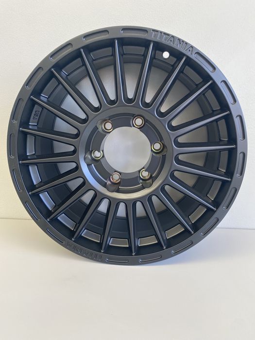 Jante Nissan Patrol, Land Cruiser, Pajero, aliaj J8 et0 R17