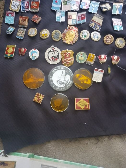 Продам значки СССР