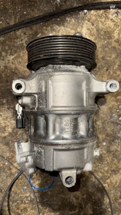 Compresor Clima 926001268R Renault 1.2 TCE 1.3 TCE Renault Kadjar Megane 4 Scenic 4 Talisman euro 6