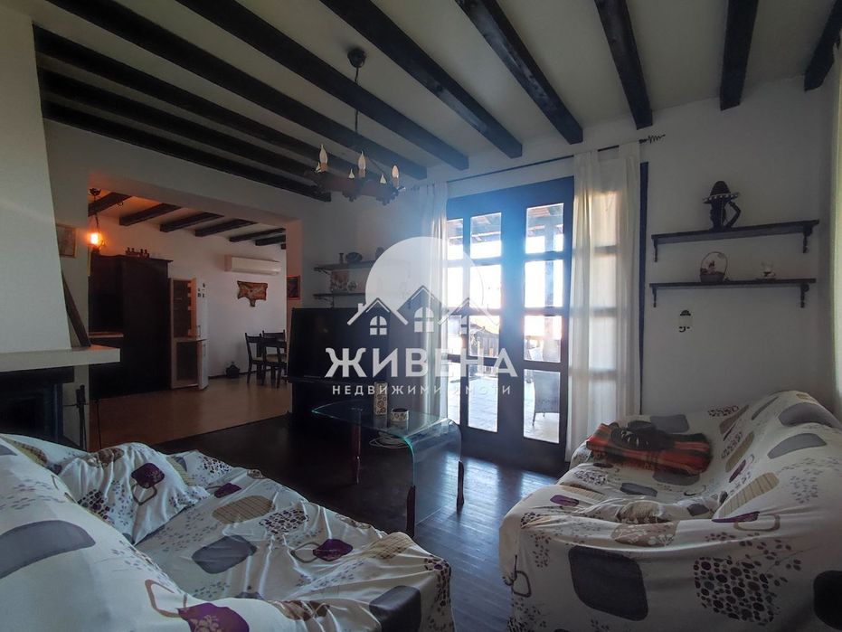 Продава реновирана обзаведена къща в с.Болярци, площ 134 кв.м