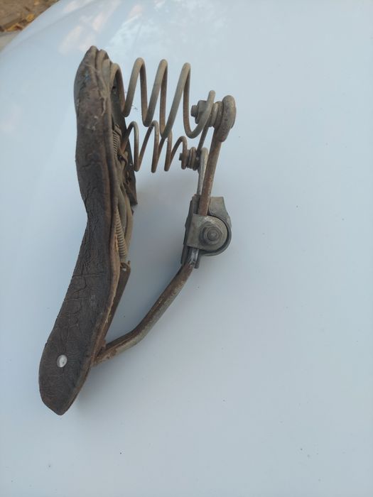 Седло от велосипеда Урал