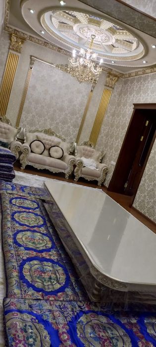 Сергели. Кумарик. Участок 8соток, 8комнат, 4санузла, 2кухни подвал